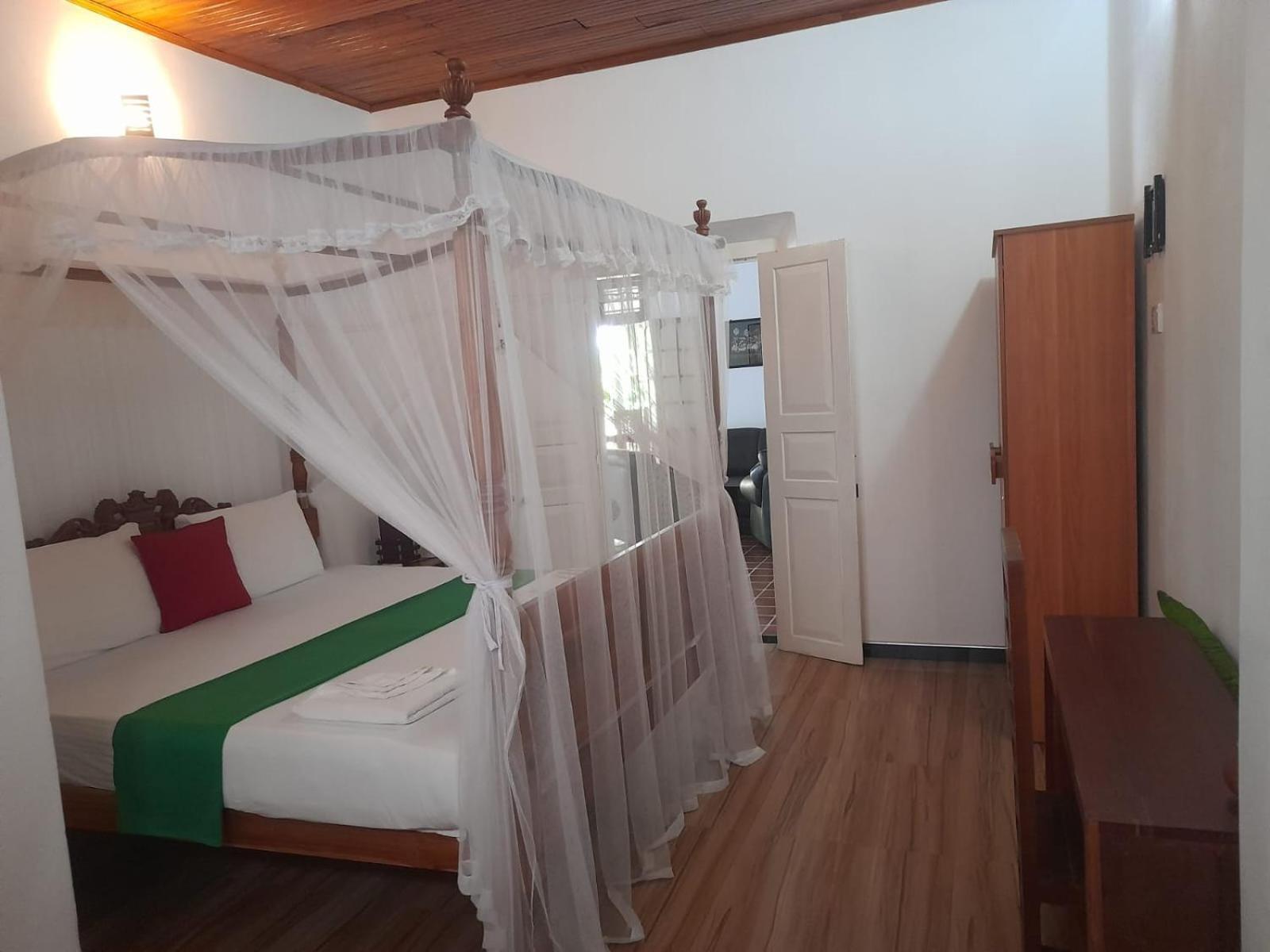 Tranquility Guest House Hikkaduwa Exterior photo